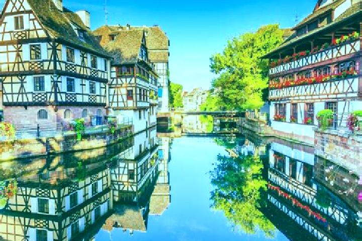 Luna, 28 — Escort in Rimbach-pres-Masevaux, France