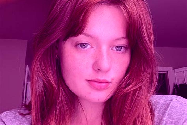 Luna, 29, a auburn blue-eyed ebony companion based in Abbekas. Offering Deep French Kissing, Travel Companion, Erotic Massage. Available for incall and outca...