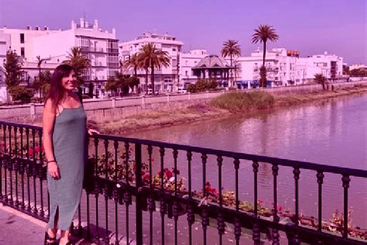 Luna, 29, a auburn blue-eyed european companion based in Chiclana de Segura. Offering Couples, Overnight. Available for incall and outcall, overnight booking...