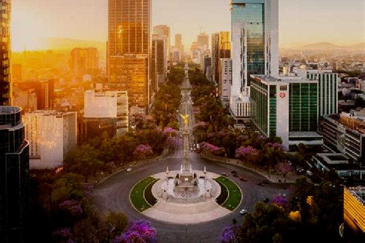 Luna, 29 — Escort in Guadalajara, Mexico