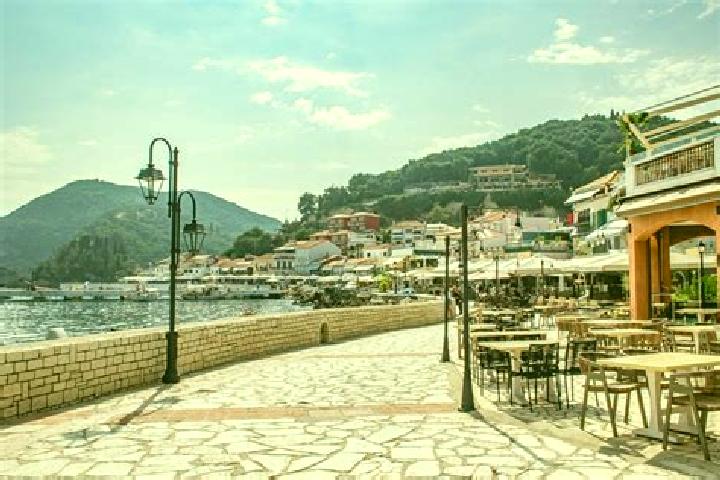 Luna, 29 — Escort in Parga, Greece