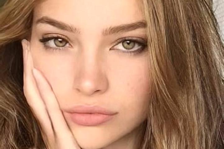 Luna, 30, a blonde brown-eyed caucasian companion based in Hongcao. Offering CIM, 69, Girlfriend Experience. Available for incall and outcall, day and evenin...