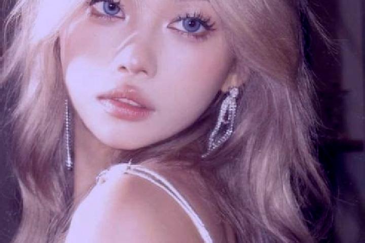 Luna, 30, a blonde dark-eyed asian companion based in Shirdi. Offering Massage, GFE, Travel Companion, 69. Available for incall and outcall, day and evening ...