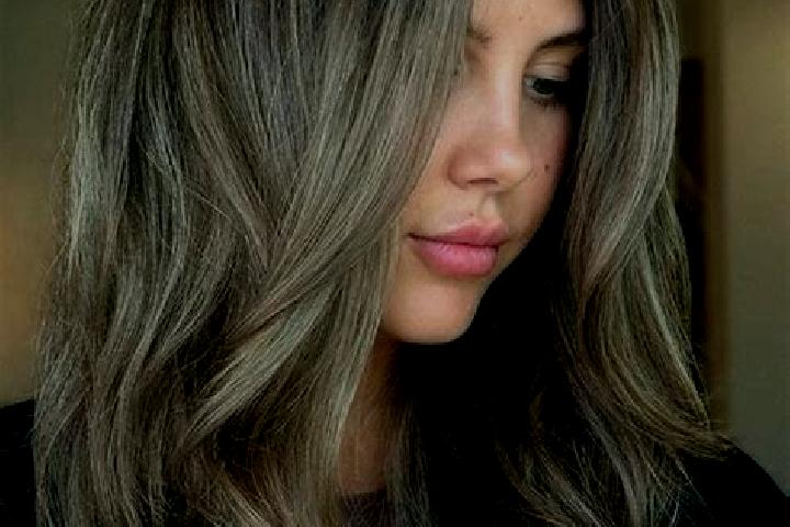 Luna, 30, a brunette grey-eyed caucasian companion based in Pohle. Offering Massage, Striptease, Prostate Massage, Couples, Party Girl. Available for incall ...