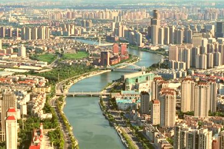 Luna, 30 — Escort in Duliu, China