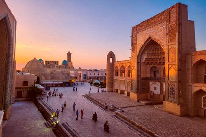 Luna, 30 — Escort in Qorovulbozor, Uzbekistan