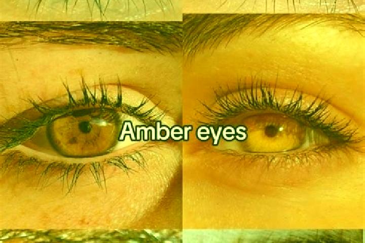 Luna, 31, a chestnut amber-eyed mixed companion based in Oberdorf. Offering 69, BDSM, Roleplay. Available for incall and outcall, day and evening dates.