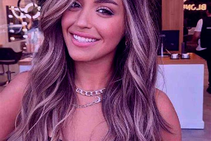 Luna, 31, a dark blonde brown-eyed mixed companion based in San Giacomo degli Schiavoni. Offering BDSM, 69, A-Level, Dinner Date. Available for incall and ou...