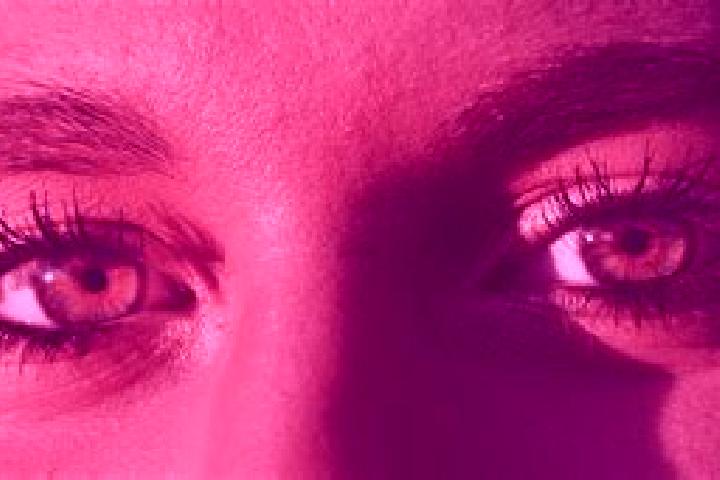 Luna, 31, a dark blonde hazel-eyed caribbean companion based in De Doorns. Offering Prostate Massage, Girlfriend Experience, Party Girl, A-Level. Available f...