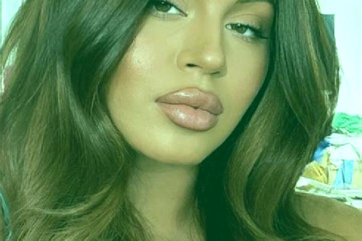 Luna, 32, a auburn brown-eyed latina companion based in Dyotrou. Offering Travel Companion, 69, Prostate Massage, GFE, Overnight. Available for incall and ou...