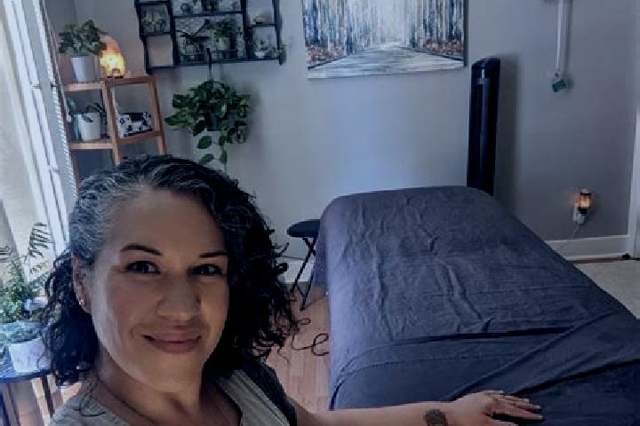 Luna, 32, a black brown-eyed ebony companion based in Byans-sur-Doubs. Offering GFE, Massage, Travel Companion. Available for incall and outcall, overnight b...