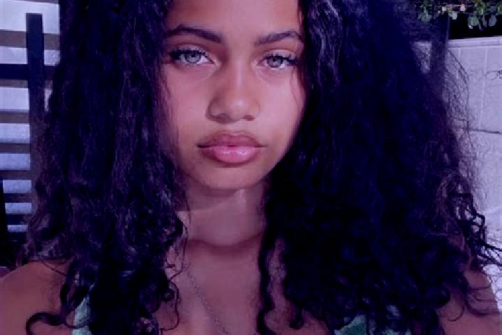 Luna, 32, a black green-eyed mixed companion based in Lahij. Offering Tantra, Roleplay, Dinner Date, Girlfriend Experience, Massage. Available for incall and...