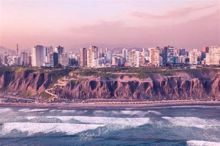 Luna, 32 — Escort in Huaypira, Peru