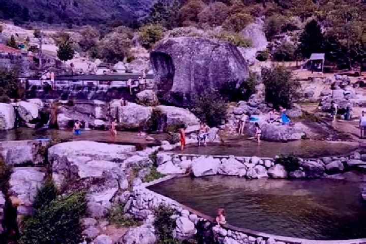 Luna, 32 — Escort in Loriga, Portugal