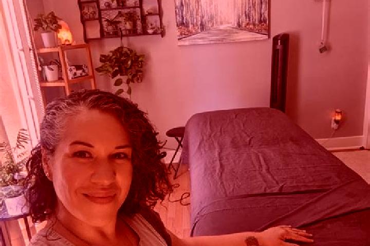 Luna, 33, a black amber-eyed latina companion based in Massa. Offering GFE, CIM, 69, Erotic Massage. Available for incall and outcall, day and evening dates.