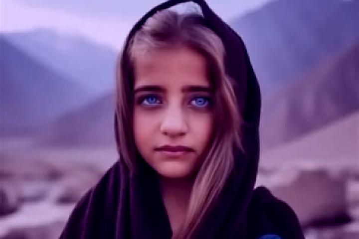 Luna, 33, a chestnut blue-eyed middle eastern companion based in San Felipe. Offering 69, Girlfriend Experience, Erotic Massage. Available for incall and out...