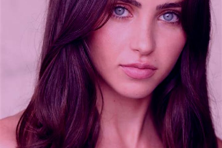 Luna, 33, a dark blonde brown-eyed latina companion based in El Jicaral. Offering Party Girl, GFE, Deep French Kissing, Prostate Massage. Available for incal...