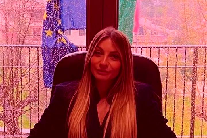 Luna, 33 — Escort in Colle San Magno, Italy