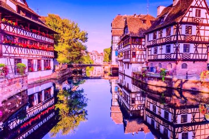 Luna, 33 — Escort in Haramont, France