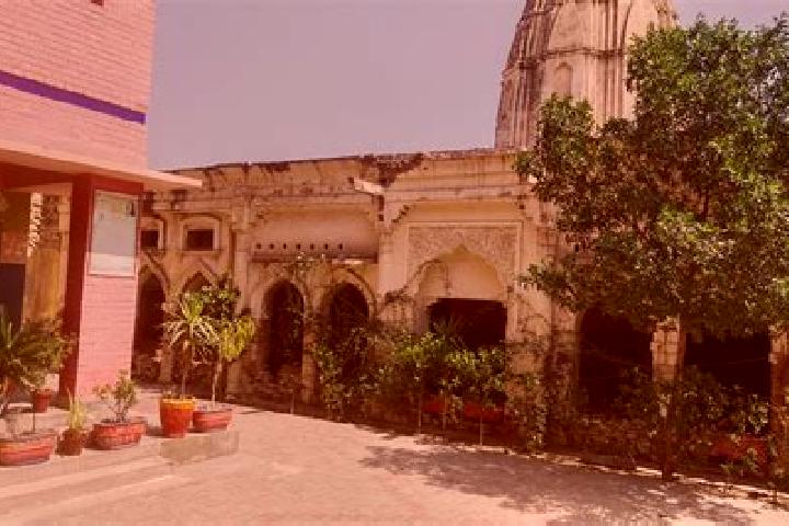 Luna, 33 — Escort in Haveli Lakha, Pakistan