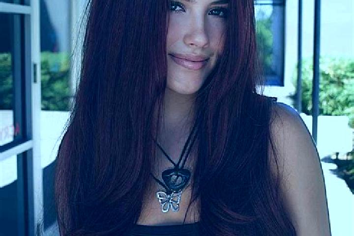 Luna, 35, a auburn dark-eyed european companion based in Poraj. Offering Domination, Party Girl, Fetish. Available for incall and outcall, overnight bookings...