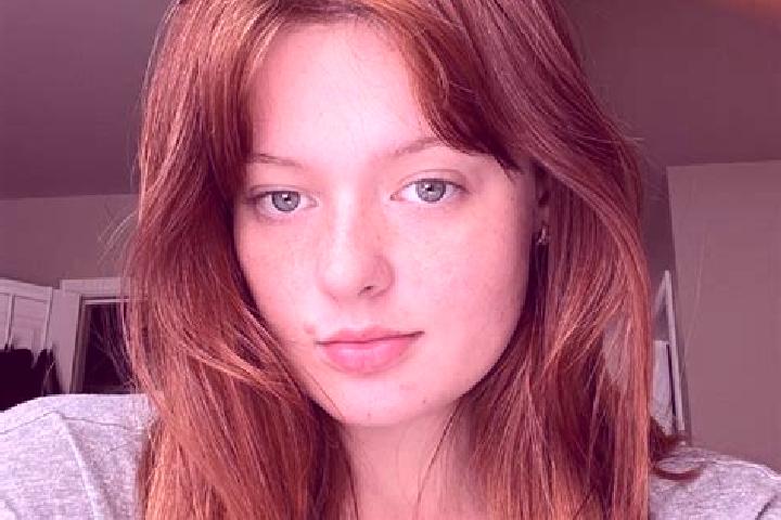 Luna, 35, a auburn grey-eyed indian companion based in Vynohradar. Offering CIM, Overnight, Deep French Kissing, GFE. Available for incall and outcall, day a...