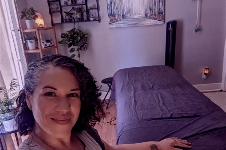 Luna, 35, a black brown-eyed caucasian companion based in Joessefors. Offering Duos, Prostate Massage, BDSM, Erotic Massage. Available for incall and outcall...