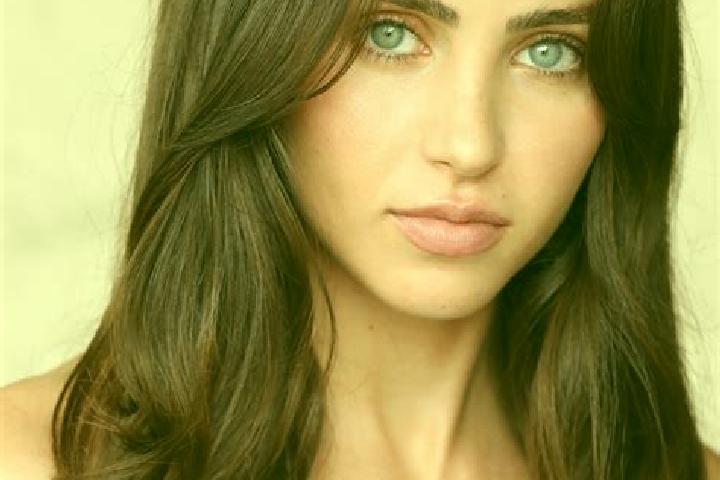 Luna, 35, a brunette dark-eyed ebony companion based in Triunfo Numero Dos. Offering CIM, BDSM, GFE, 69. Available for incall and outcall, day and evening da...