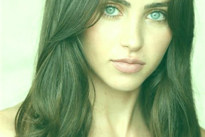 Luna, 35, a brunette dark-eyed slavic companion based in Al Bajur. Offering 69, GFE, Fetish, BDSM. Available for incall and outcall, day and evening dates.