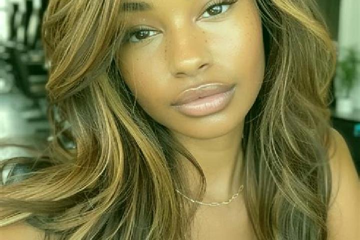 Luna, 35, a dark blonde brown-eyed ebony companion based in Ebolowa. Offering A-Level, Dinner Date, Travel Companion. Available for incall and outcall, overn...