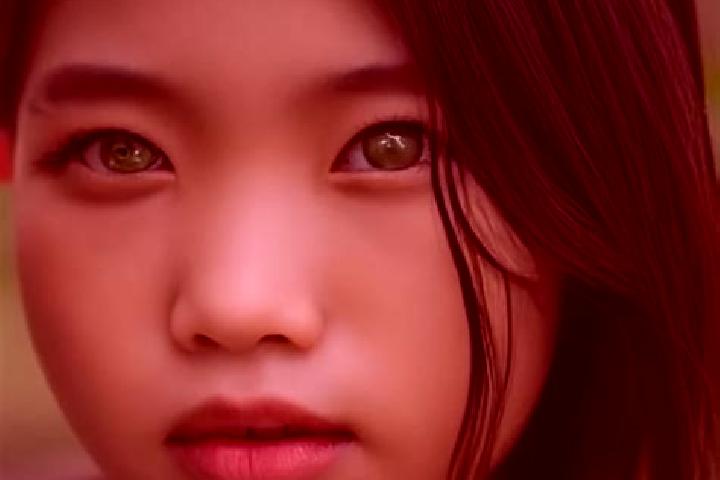 Luna, 35, a red green-eyed asian companion based in Rhondda. Offering BDSM, Roleplay, Couples, 69, Deep French Kissing. Available for incall and outcall, ove...