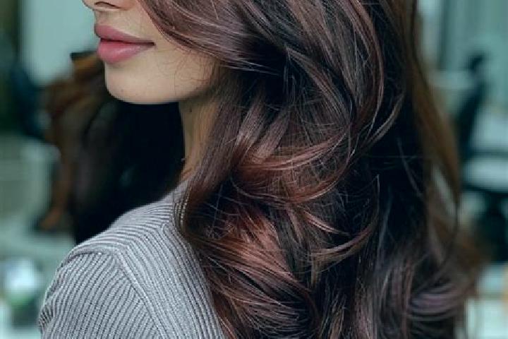Luna, 36, a auburn brown-eyed indian companion based in Grafenwald. Offering OWO, Party Girl, Massage, Duos. Available for incall and outcall, day and evenin...