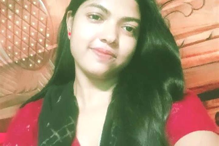 Luna, 36 — Escort in Rupahi Town, India