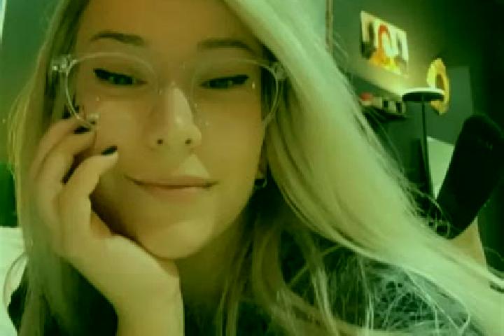 Luna, 37, a blonde amber-eyed indian companion based in Alveslohe. Offering Fetish, Duos, Couples, Prostate Massage, Dinner Date. Available for incall and ou...
