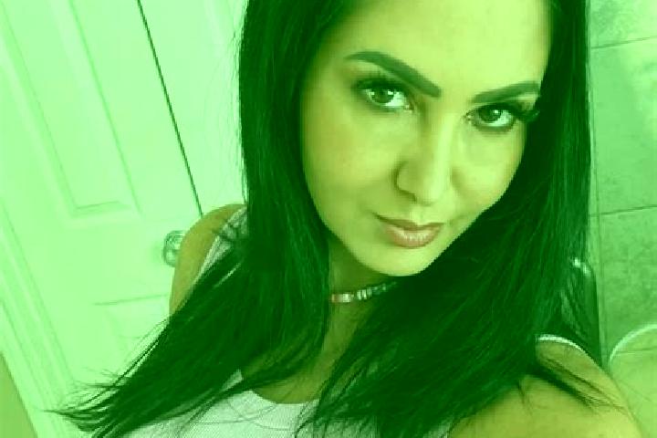 Luna, 37, a brunette green-eyed caribbean companion based in Wojaszowka. Offering Couples, Party Girl, Domination, BDSM, A-Level. Available for incall and ou...