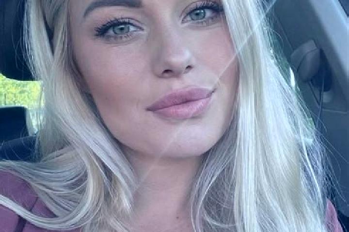 Luna, 38, a blonde hazel-eyed caribbean companion based in Schiesheim. Offering A-Level, Striptease. Available for incall and outcall, overnight bookings ava...