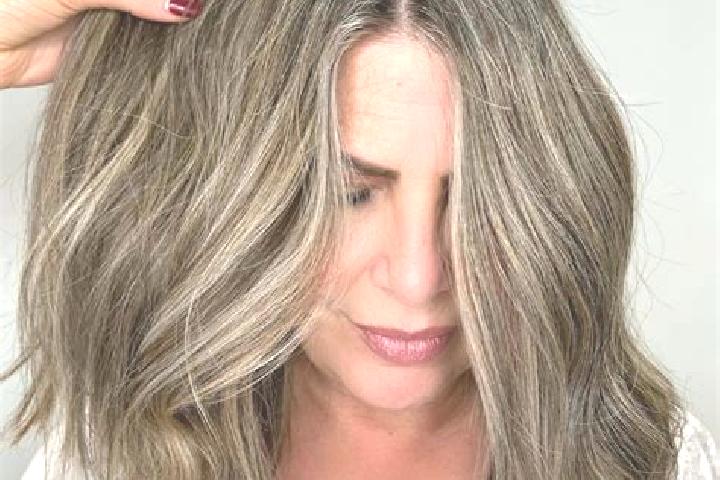 Luna, 38, a dark blonde grey-eyed mediterranean companion based in Lopatnita. Offering Roleplay, BDSM, Prostate Massage, Fetish, Girlfriend Experience. Avail...