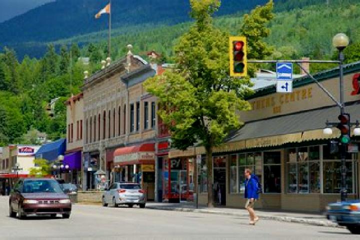 Luna, 38 — Escort in Castlegar, Canada