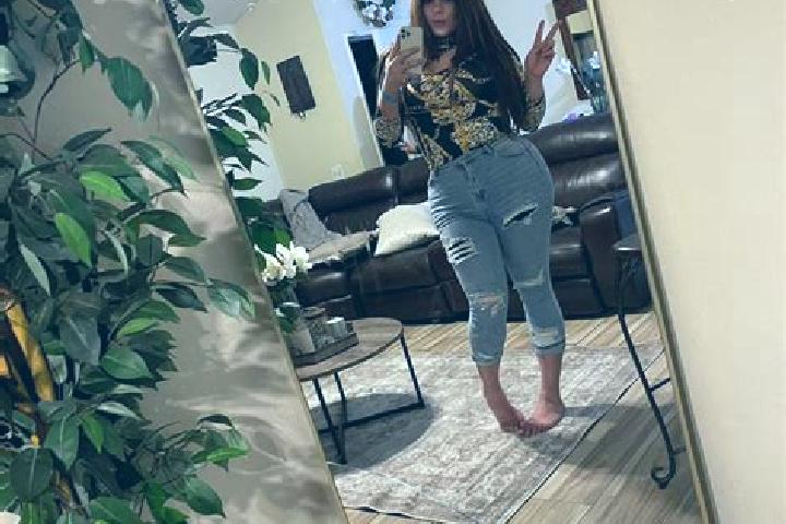 Luna, 38 — Escort in Ivy, United States