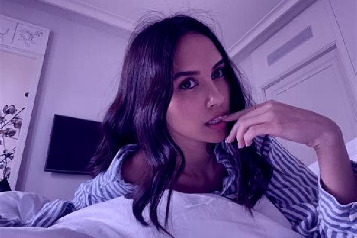 Luna, 39, a chestnut dark-eyed asian companion based in Bryson. Offering Deep French Kissing, CIM, Travel Companion, Girlfriend Experience. Available for inc...