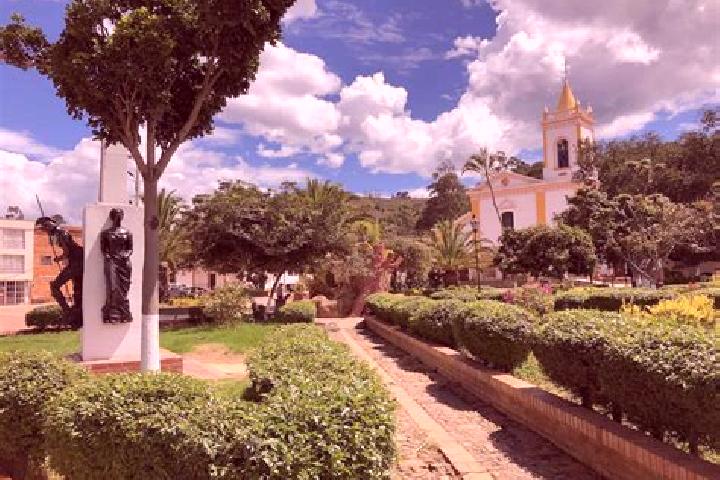 Luna, 39 — Escort in Tinjaca, Colombia