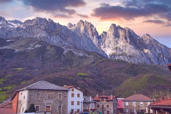 Madison, 20 — Escort in Posada de Valdeon, Spain