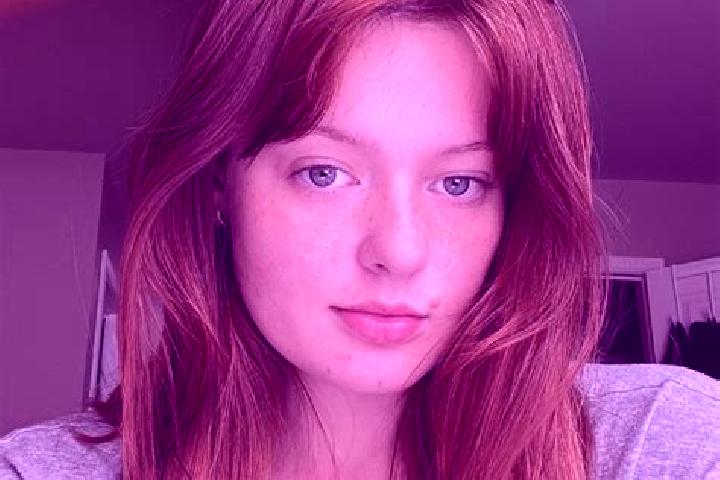 Madison, 21, a chestnut grey-eyed indian companion based in Bermillo de Sayago. Offering Striptease, A-Level, Party Girl. Available for incall and outcall, d...