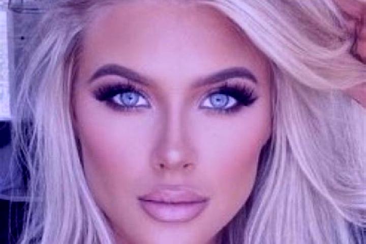 Madison, 21, a platinum blonde blue-eyed indian companion based in Movila. Offering OWO, GFE, Prostate Massage. Available for incall and outcall, day and eve...