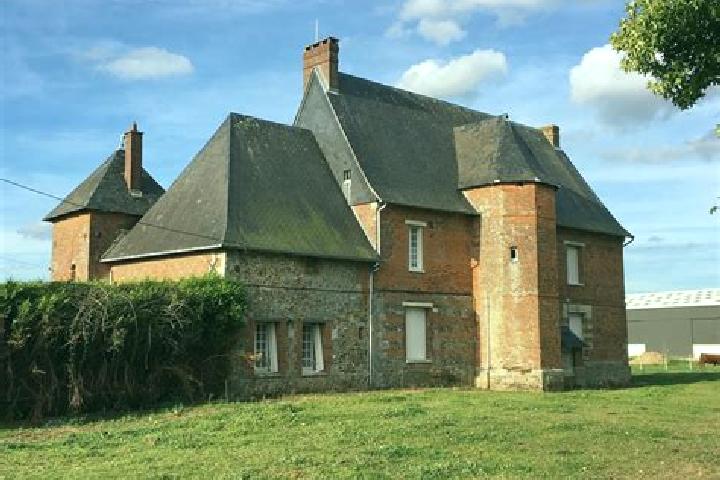 Madison, 21 — Escort in Morgny-la-Pommeraye, France
