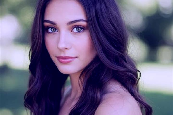 Madison, 22, a brunette hazel-eyed european companion based in Daliyya. Offering Overnight, Domination, A-Level, Prostate Massage. Available for incall and o...
