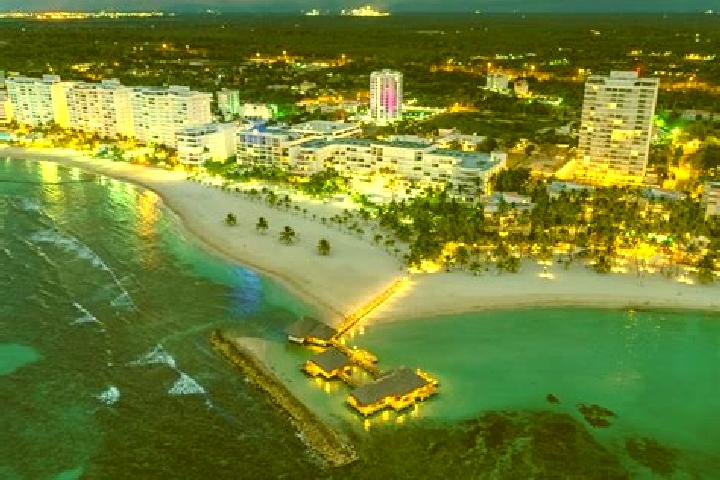 Madison, 22 — Escort in Cevicos, Dominican Republic