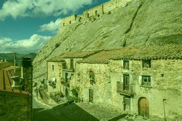 Madison, 22 — Escort in Sperlinga, Italy