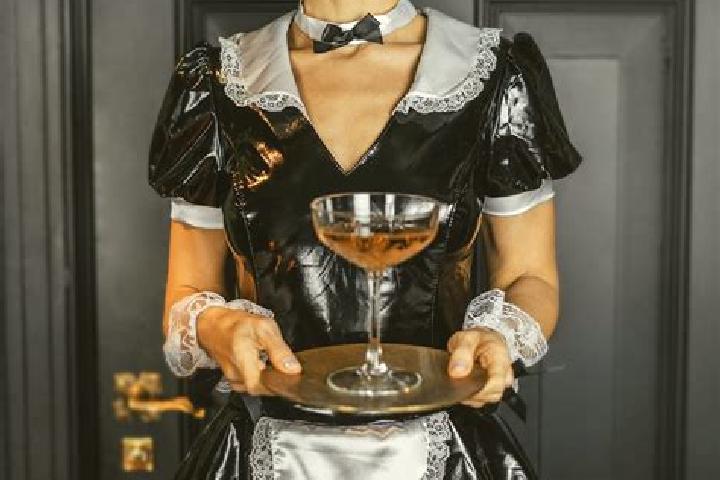 Madison, 24, a dark blonde dark-eyed ebony companion based in Gongqiao. Offering Striptease, Roleplay, Travel Companion. Available for incall and outcall, ov...