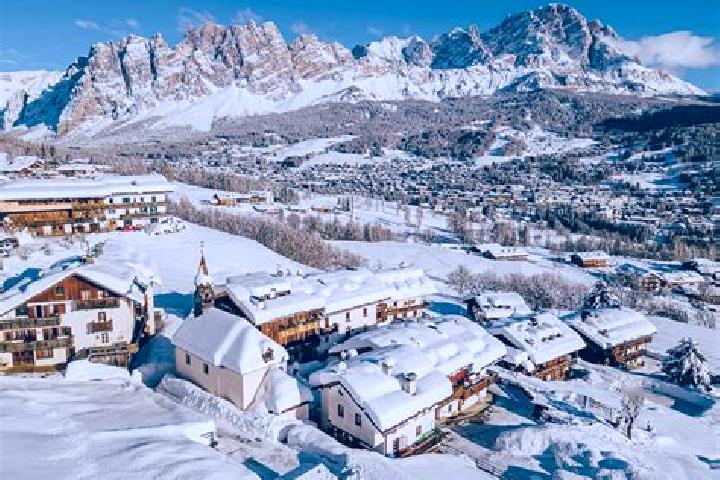 Madison, 24 — Escort in Cortina d Ampezzo, Italy
